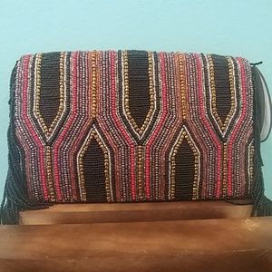 🆕 Mary Francés point of attraction beaded purse